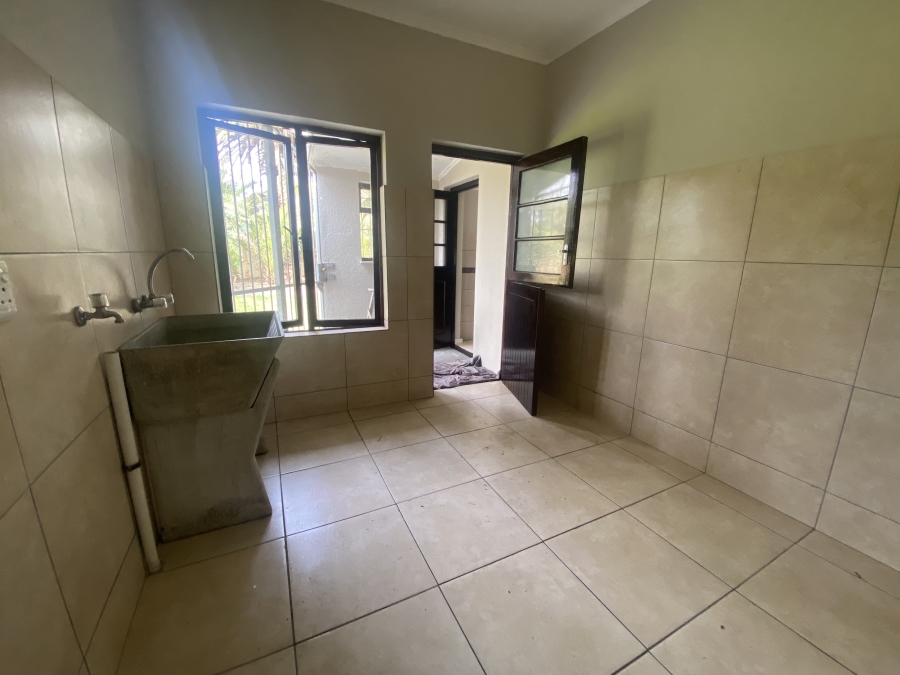 To Let 4 Bedroom Property for Rent in Milnerton Central Western Cape